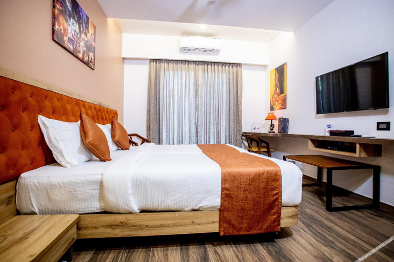Bedroom 2, Hotel Ganga Sagar, Dakshina Kannada