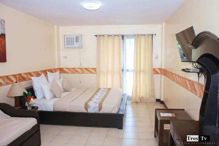 2, Crystal Paradise Resort Winery & Spa, Narra