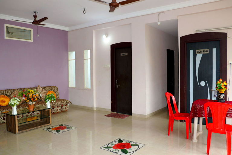 Public Area, Hotel Raj Palace, West Nimar