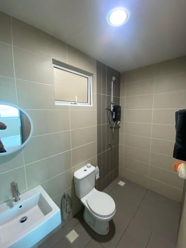Bathroom 5, Palmyra Residence, Hulu Langat