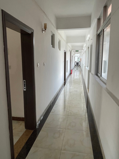 Others 4, New City Hotel, Jiangmen