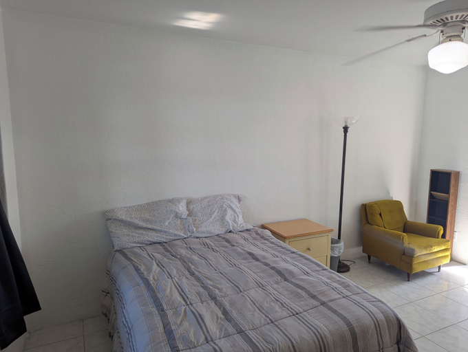 Bedroom 2, Ocean Mist Motel, Volusia