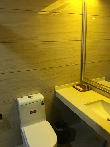 Bathroom 3, Zhuhai Xintaifeng Hotel, Zhuhai