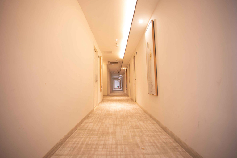 Others 3, Baiyue Hotel (Shenzhen Houting Metro Station), Shenzhen