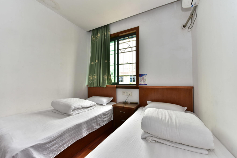 Bedroom, Opposite Baiquan Junior High School, Baiquan Town, Zhoushan