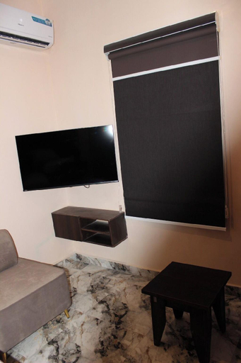 3, FOLKS APARTMENT, Ojo