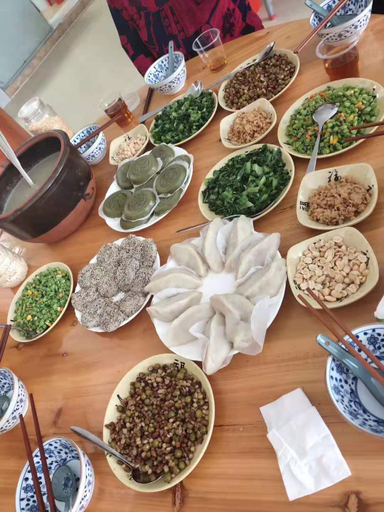 Food & Drinks, Vienna Hotel (Wuhua Anliu Branch), Meizhou