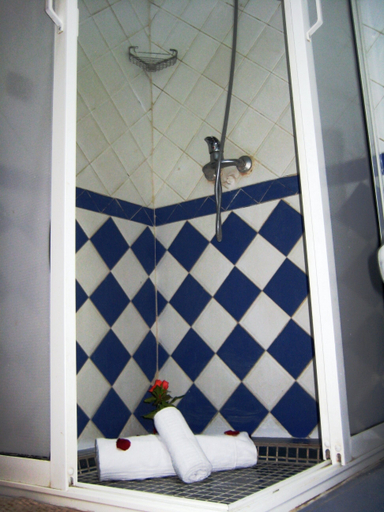 Bathroom 3, Riad Douirtna, Marrakech