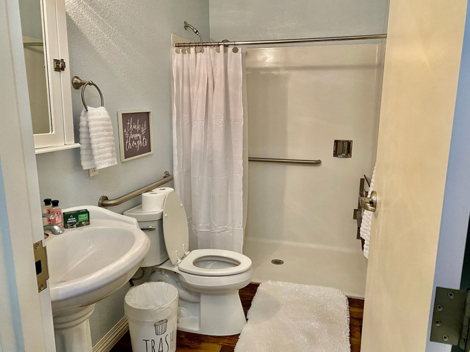 Bathroom, Arbor Rose Boutique Hotel, Douglas