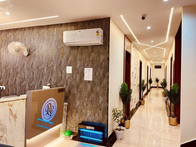 Lobby 2, Raghuwar palace, Faizabad