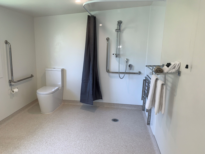 Bathroom 5, Woodstock Hotel, Westland
