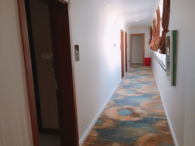 Others 4, Hezhizhou Business Hotel, Hechi