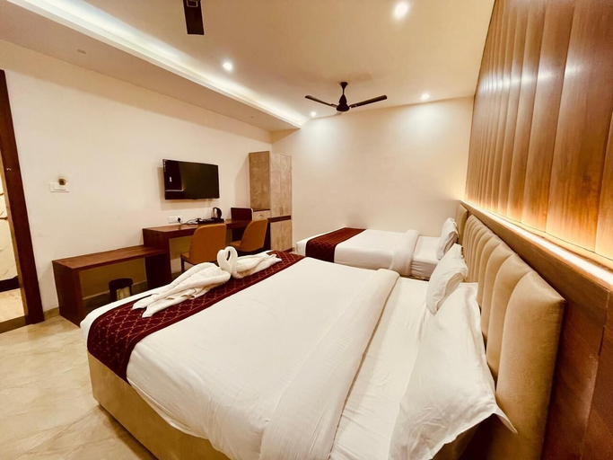 Room 5, Raghuwar palace, Faizabad