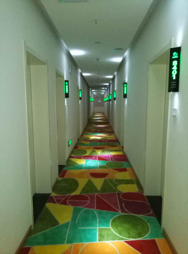 Others 3, Shell Hotel (Hanzhong High Speed Railway Station Renmin Road), Hanzhong