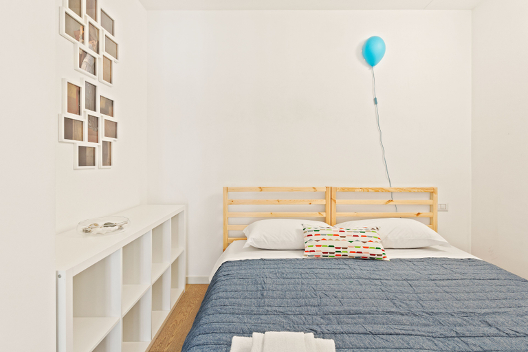 Bedroom, Elegant Loft with balcony, Milano