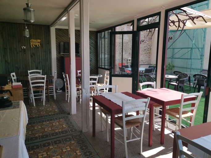 Food & Drinks 5, Hotel La Tourelle du Beffroi, Saône-et-Loire