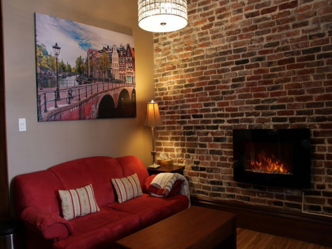 Others 5, Vieux-Old Farnham Appart Condotel1, Brome-Missisquoi