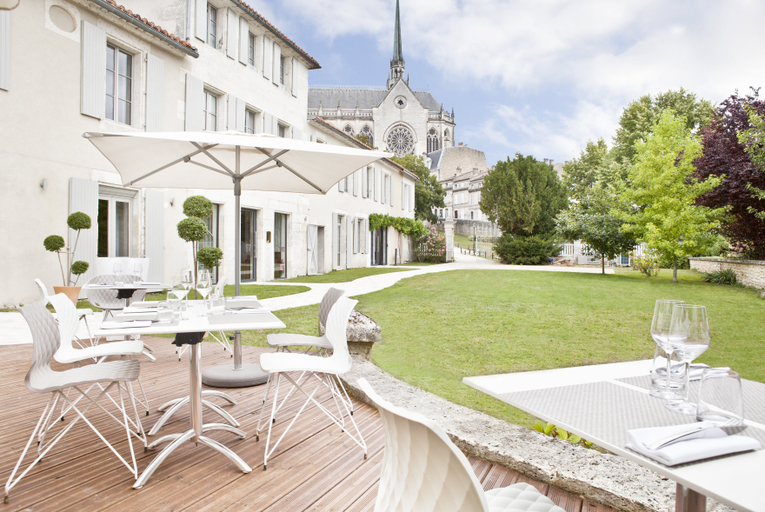 Hotel Interior or Public Areas