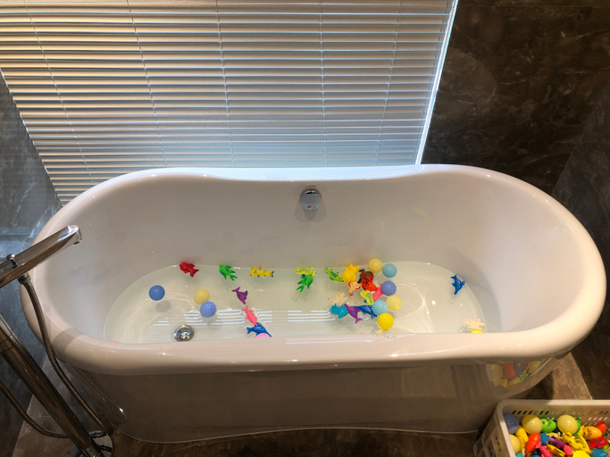 Bathroom, GuanYun Garden Hotel, Lianyungang