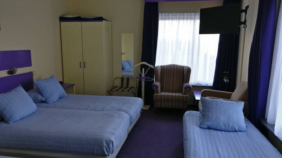 Bedroom 4, Hotel De Weyman, Velsen