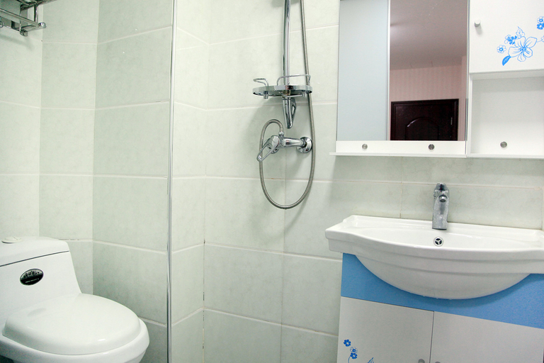 Bathroom 5, Yijia Hostel (Wuhan South Luoshi Road), Wuhan