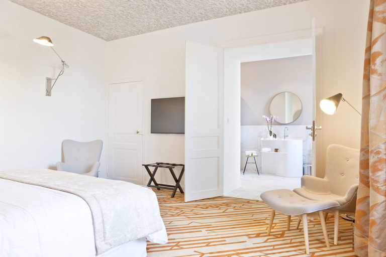 Bedroom 2, ホテル アングレーム ル サン ジュレ, Charente