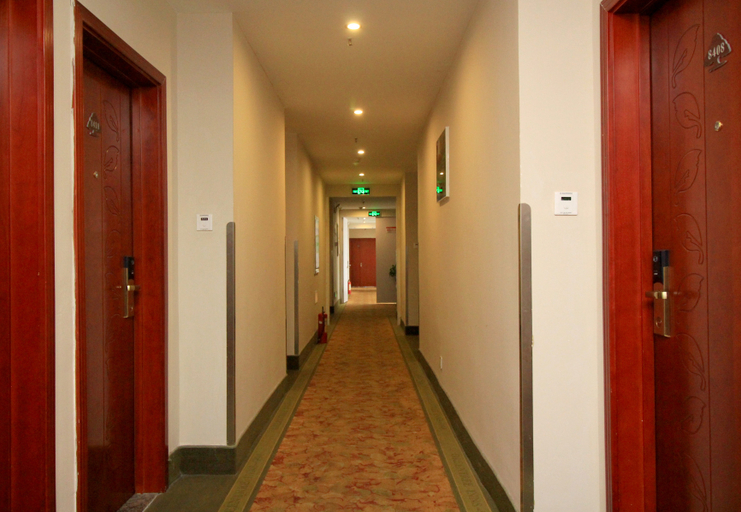Others 4, O live social Hotel (Laiyang High Speed Railway Station), Yantai
