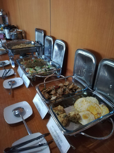 Food & Drinks, Kencana Dewi 2 Hotel, Ponorogo