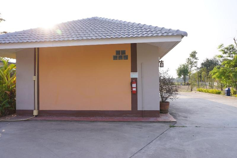 Exterior & Views 1, S Ville Resort, Muang Uthai Thani