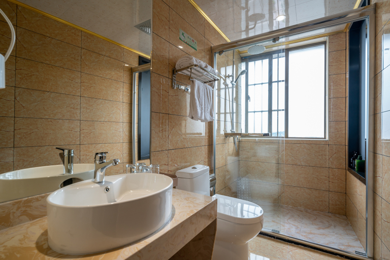 Bathroom 3, Minyuan Fortune Hotel, Sanming