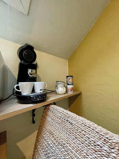 Coffee and/or coffee maker, Cityflats Bruges, West-Vlaanderen