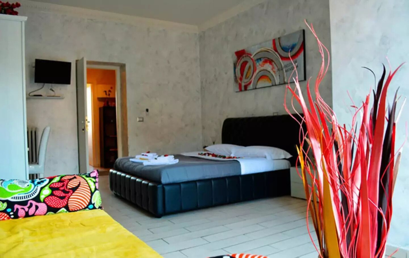 Bedroom 5, Vatican Sky Rooms, Rome