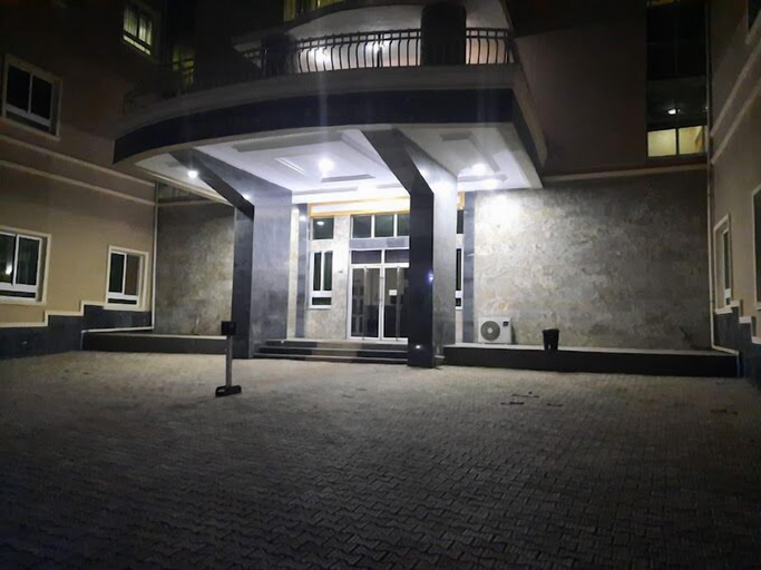 Exterior & Views, Crystal House Shortlets, Eti-Osa