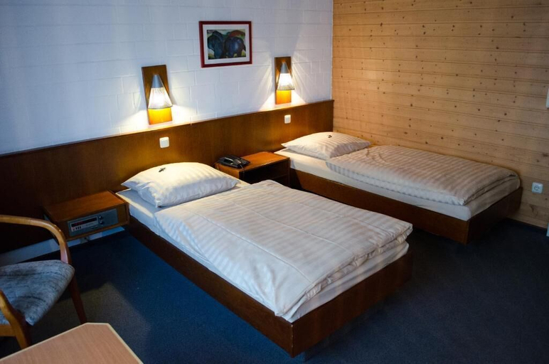 Bedroom 4, Zur Rennbahn, Harburg