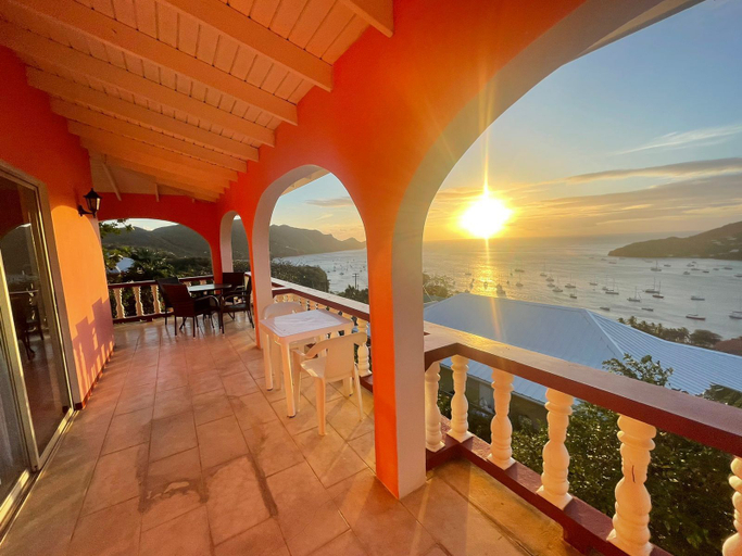 Others 5, Immaculate 3 Bed Villa Overlooking Admiralty Bay