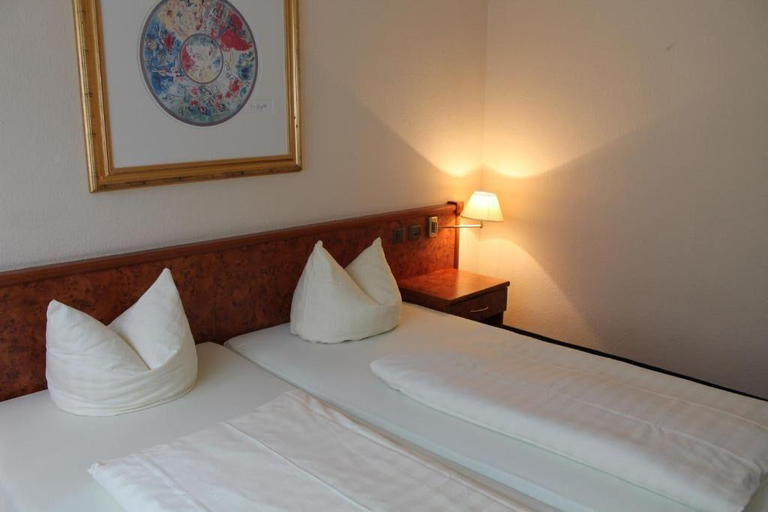 Bedroom 2, Altstadt Hotel St Georg, Düsseldorf