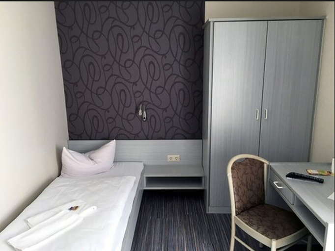 Bedroom 4, Hotel Landsknecht, Rhein-Sieg-Kreis