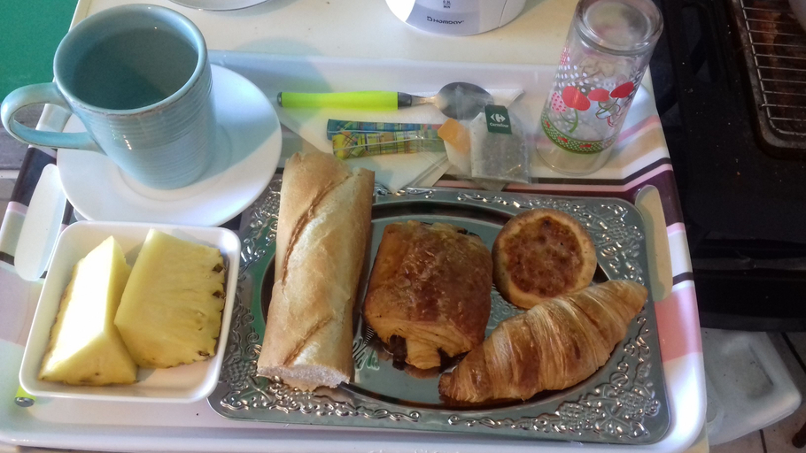 Food & Drinks, Locations Plus, Port-Louis