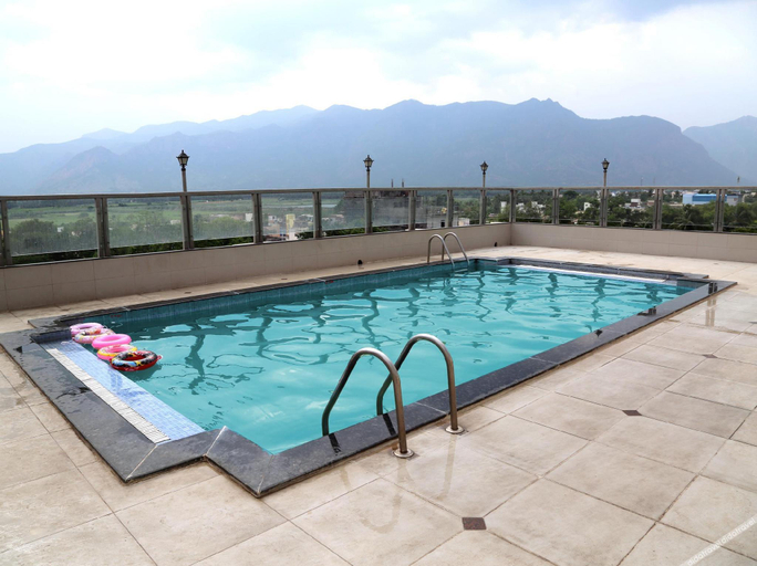 Sport & Beauty 5, Hotel Western Gatz, Theni