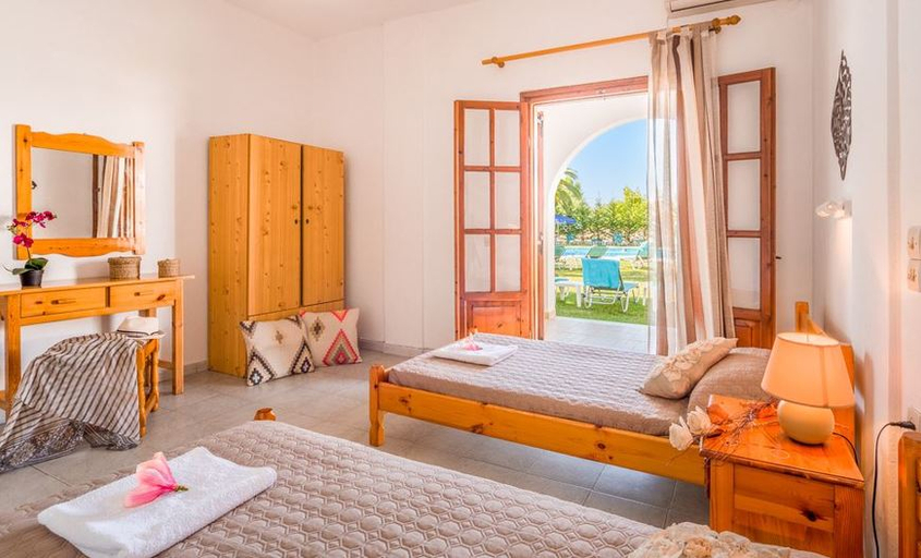 Bedroom 2, ゴウデリス・アパートments, Ionian Islands