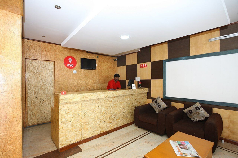 Others 5, Hotel Kurunji Meridian, Dindigul