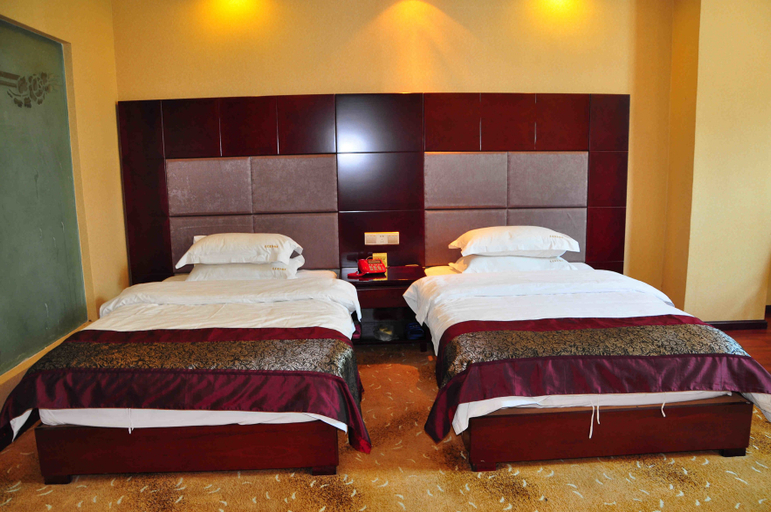 Bedroom 2, Jingchen Hotel, Lincang