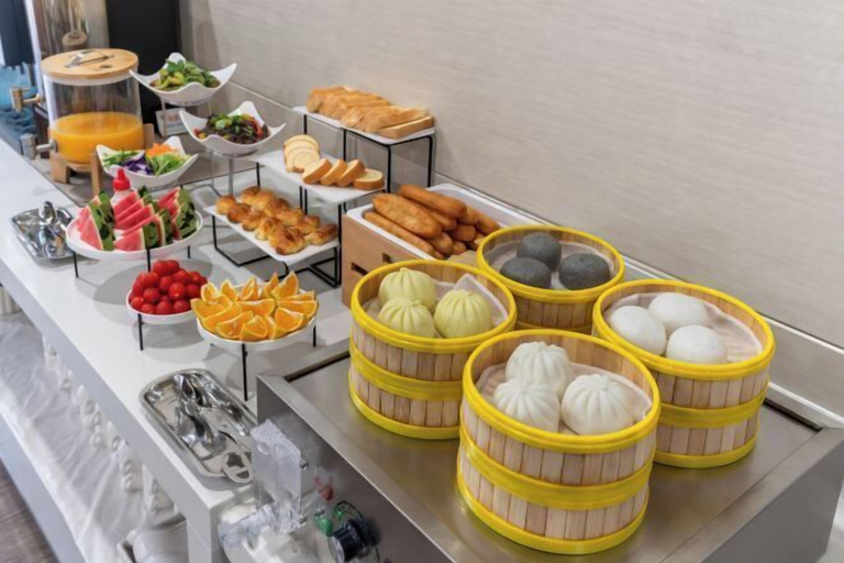 Food & Drinks 4, Vienna Classic Hotel ( ZhanJiang coastal park sea view gallery hotel ), Zhanjiang