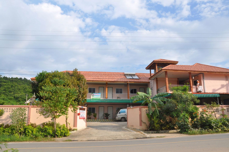 Exterior & Views 2, Wattana Hill Resort , Sattahip