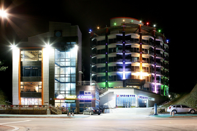 Exterior & Views 1, Gangneung Gyeongpodae Daedeokosutel, Gangneung