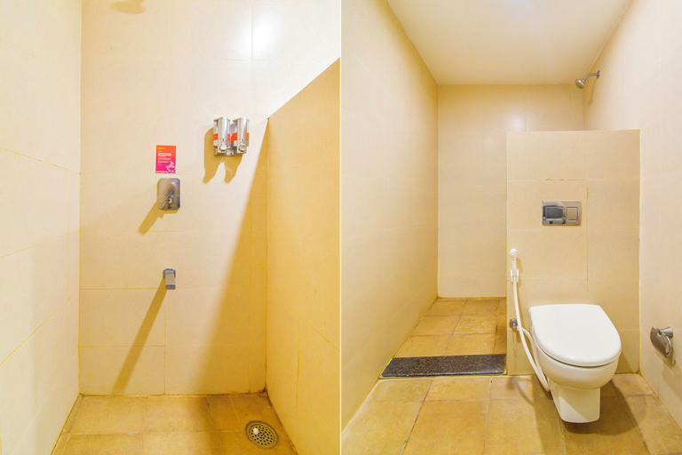 Bathroom 4, Hotel Kinnera Comforts, Visakhapatnam