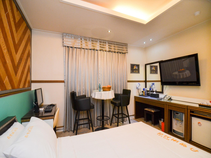 Bedroom 3, Suncheon Embassador Hotel, Suncheon
