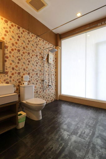 Bathroom 3, Suansaiyok Resort, Sai Yok