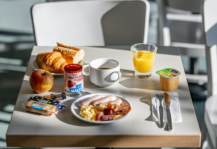 Food & Drinks 5, B&B HOTEL Bordeaux Lac/Bruges, Gironde