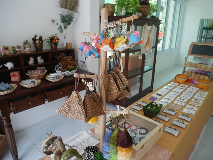 Food & Drinks 5, Nine Smiths Hotel Chiang Mai, Muang Chiang Mai